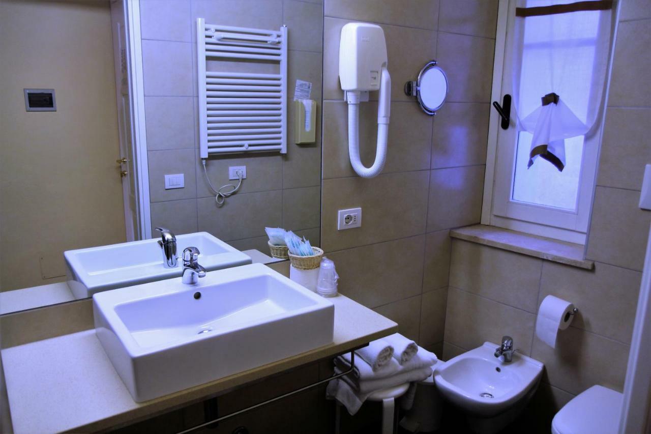 Albergo Fiorita Bardolino Exteriér fotografie