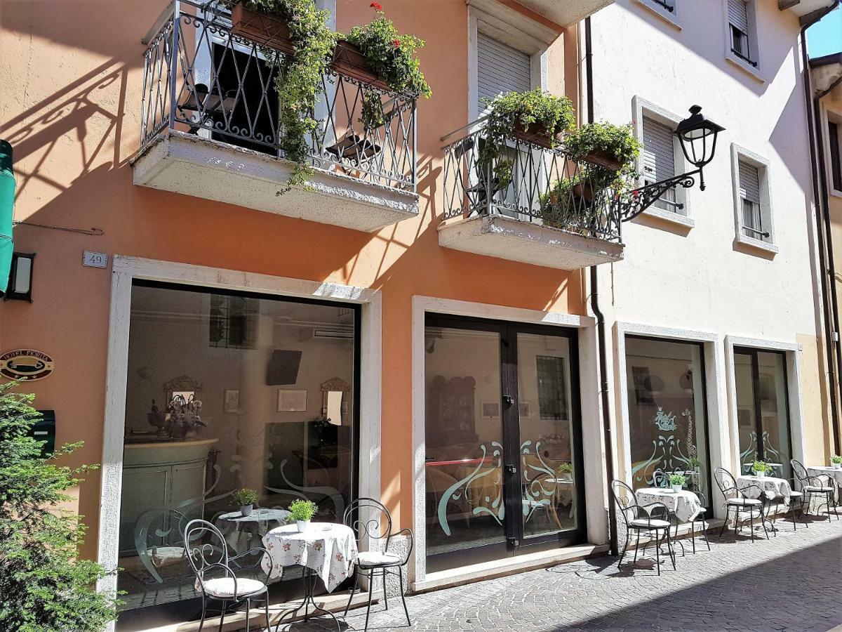 Albergo Fiorita Bardolino Exteriér fotografie